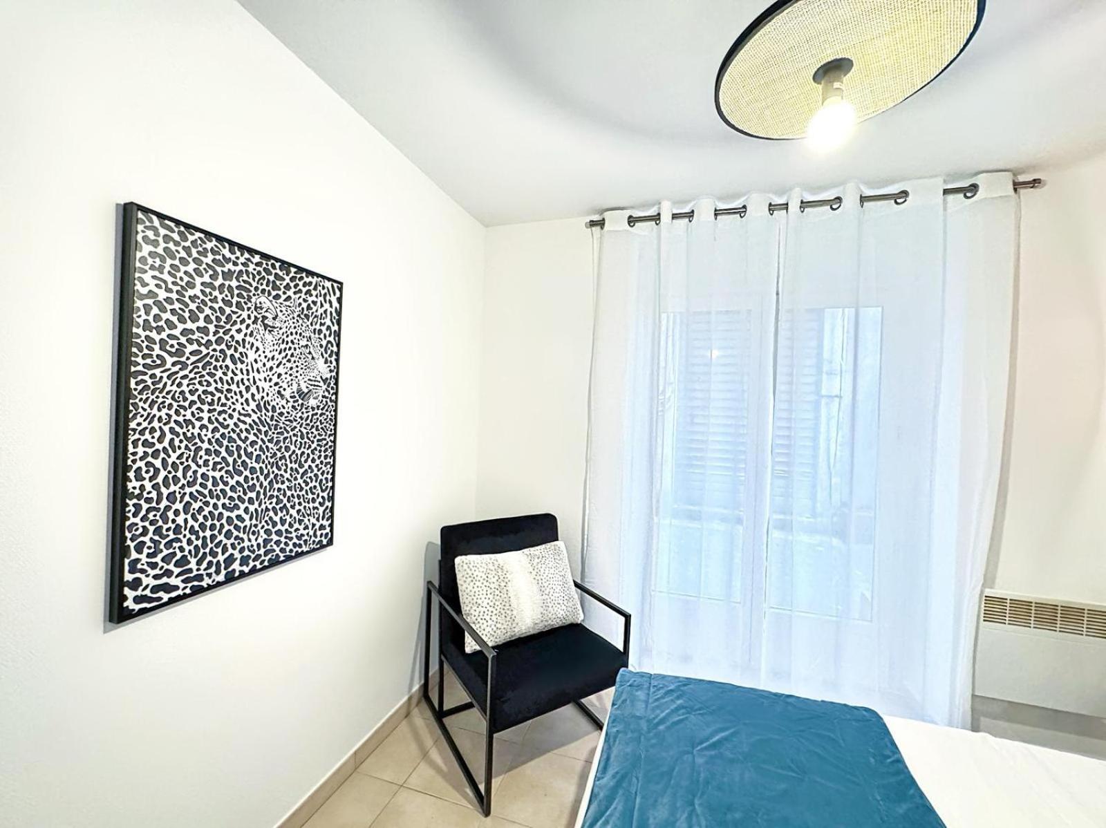 Suite Zelie ลียง ภายนอก รูปภาพ