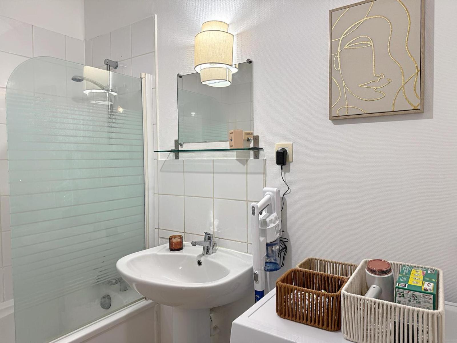 Suite Zelie ลียง ภายนอก รูปภาพ